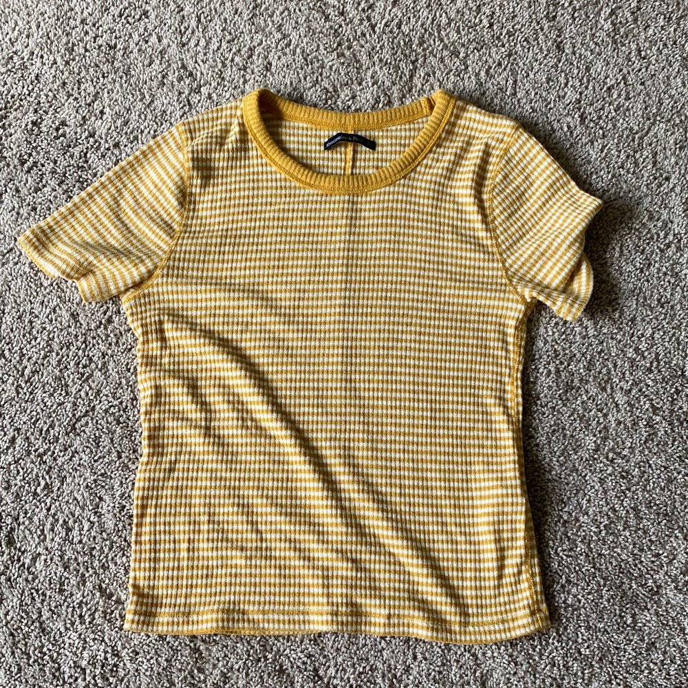 Abercrombie and Fitch short-sleeve tee.